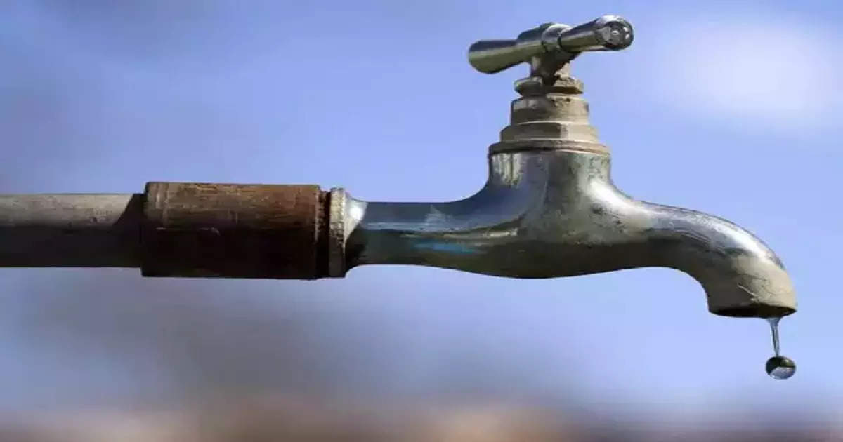 Water Supply in pune, पुण्यात गुरुवारी दिवसभर पाणीपुरवठा नाही; कोणत्या भागातील नागरिकांना फटका? वाचा संपूर्ण यादी - no water supply in pune on thursday supply will be restored on friday with low pressure