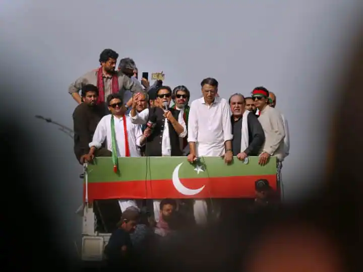 Imran Khan Party PTI Protest Against Pakistan Government On Increasing Electricity Bill