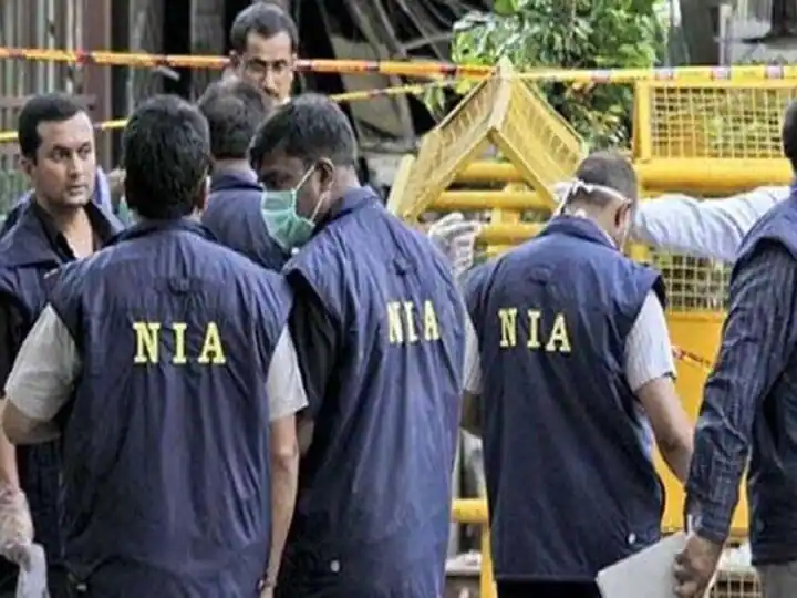 National Investigation Agency NIA Conducting Raids At PFI Offices In UP Kerala Bihar And Many States PFI Chief Parvez Arrested From Delhi