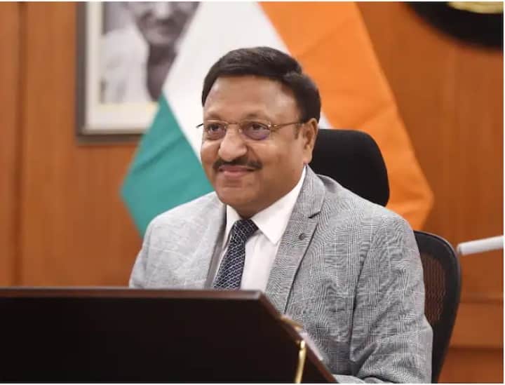 ECI Seeks Explanation From Gujarat Chief Secy DGP For Failing To File Compliance Report On Transfer Of Officials