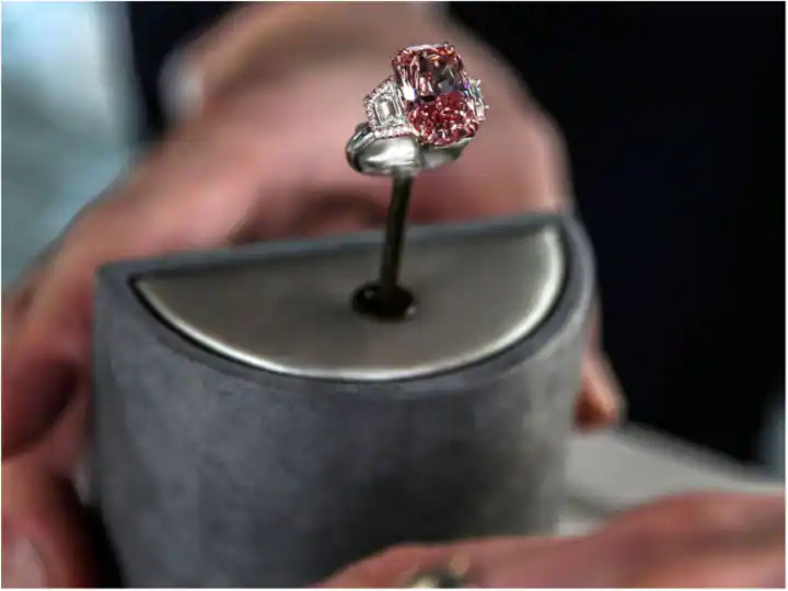 Pink Diamond Sold In 60 Million US Dollar In Hon Kong Auction Breaks All Records