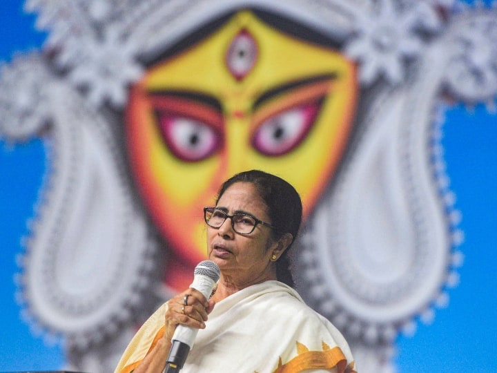 West Bengal CM Mamata Banerjee Took A Jibe At BJP For Holiday On Festival Said We Give Two Holidays On Eid And Chhath | West Bengal: बंगाल में दिवाली छठ पर होगी चार दिनों की छुट्टी, सीएम ममता बोलीं