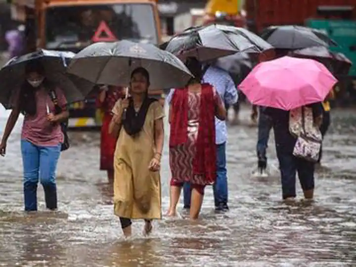 Heavy Rain Orange Alert: देश के कई राज्यों में भारी बारिश की चेतावनी, IMD ने जारी किया ऑरेंज अलर्ट