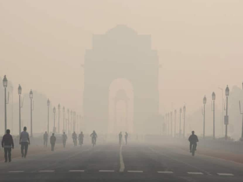 Increase In Number Of Patients Of Suffocating Air Asthma And Blood Pressure In Delhi Air Pollution