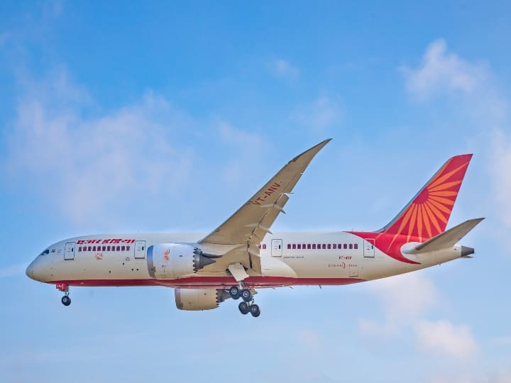 Air India Near Historical Deal Will Buy 500 Airbus And Boeing Aircraft Sources Said Deal Of Billions Dollars