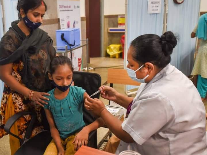 Mumbai Corona Update BMC Writes To Letter To Maharashtra Government Asking More Covid Vaccines