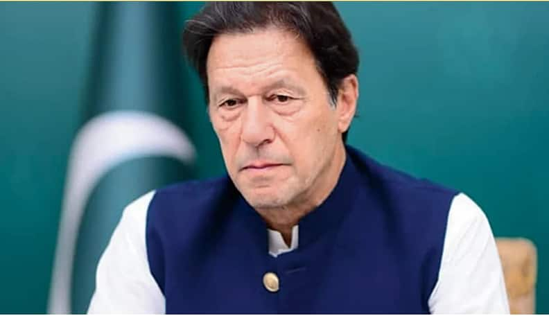 Pakistan's Politics Pak Government Invites Imran Khan's Party For Unconditional Talks Amid Deadlock