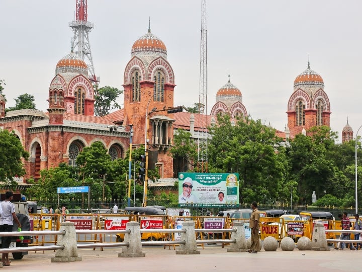 Madras High Court Order Parents Cannot Take Back After Transferring Property To Children | 'ट्रांसफर की जा चुकी संपत्ति को माता-पिता वापस नहीं ले सकते, अगर...'