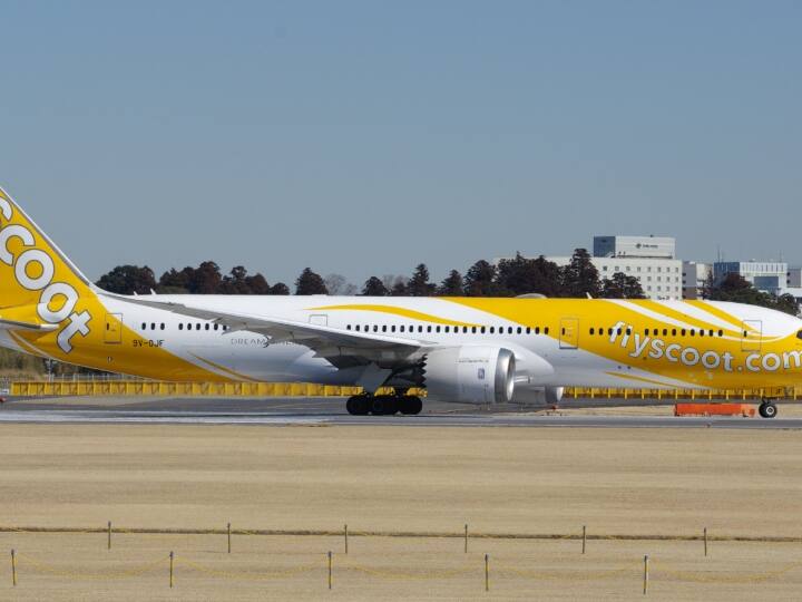 Amritsar News Scoot Airlines Plane Take Off 5 Hour Before Scheduled Time 35 Passengers Were Left At The Airport