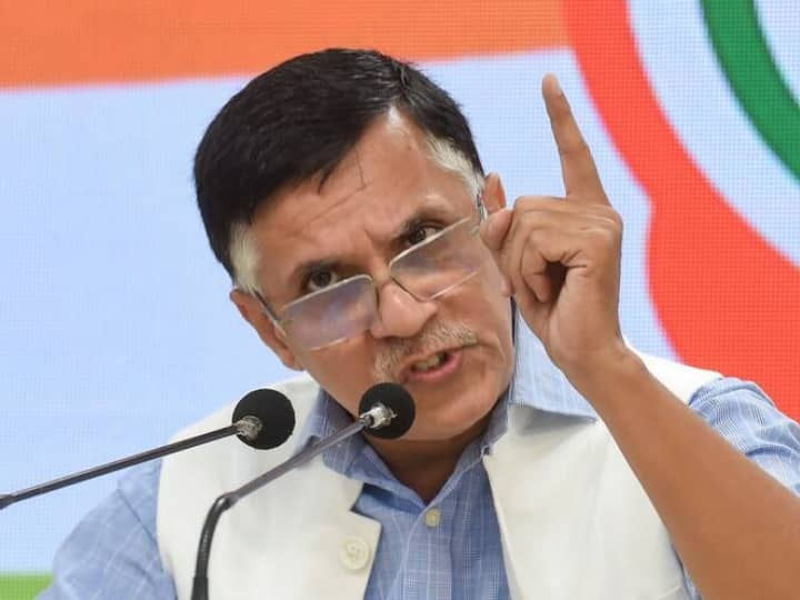 Congress Leader Pawan Khera Slams PM Narendra Modi Know His Latest Remark On Reports India Not Being Able To Patrol At 26 Places In Ladakh