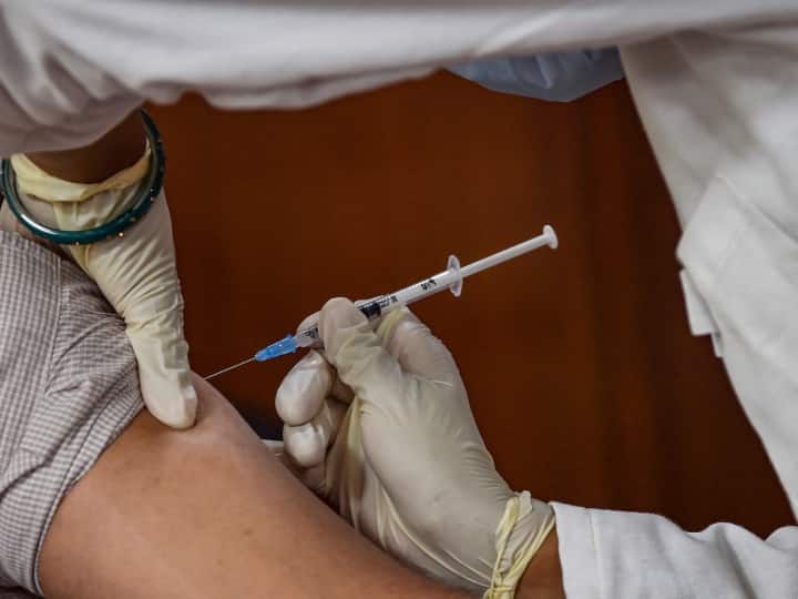 Covid Vaccine Cant Be Mix In Second Dose Center Told Delhi High Court