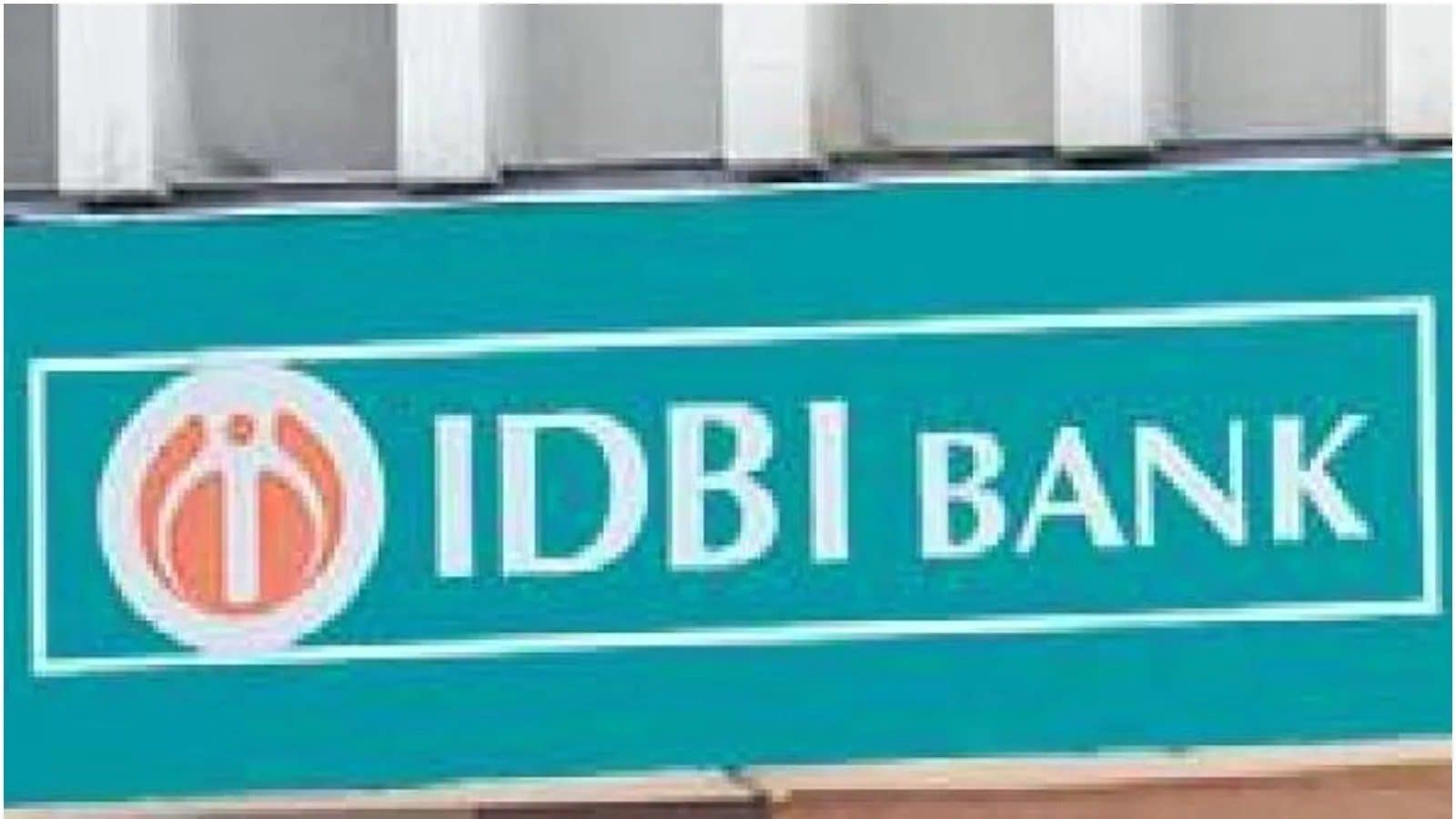 IDBI Bank Up 5% As SEBI Allows Govt Holding to be Reclassified as Public Post Divestment