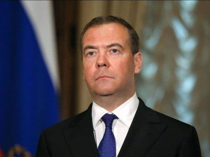 Russian President Vladimir Putin Friend Dmitry Medvedev Warn NATO About Nuclear War If Russia Lost War Against Ukraine