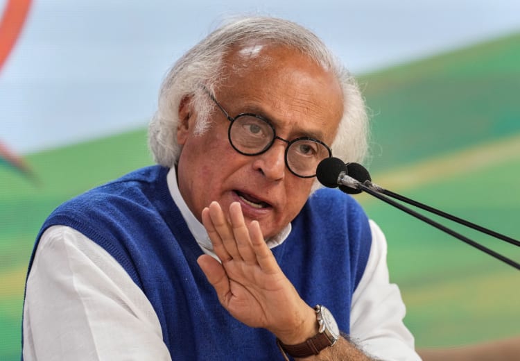 Jairam Ramesh Said That Congress Will Not Contest On Only 200 Seats In The Name Of Opposition Unity