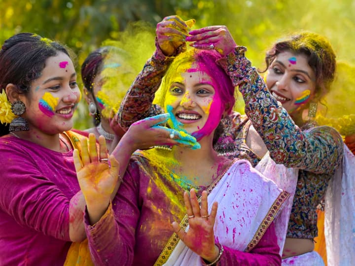 Holi 2023 Places Where Holi Festival Celebrate Around The World