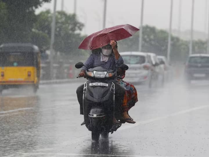 Indian Meteorological Department Issued A Yellow Alert For 23 Districts Of UP Pleasant Weather In Delhi Now Update