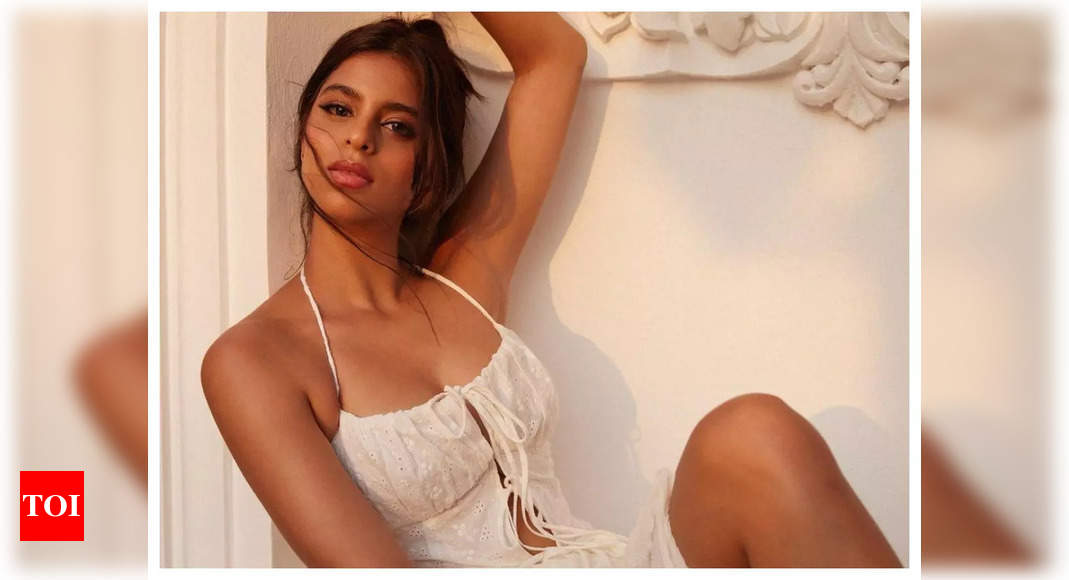 Suhana Khan signs her first brand endorsement deal for an international make-up giant - Exclusive | Hindi Movie News