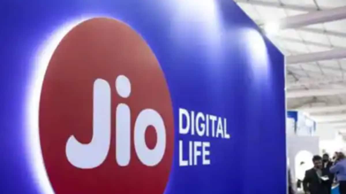 Jio Financial Services Turns Green After Hitting Lower Circuit On 5th Day; Details
