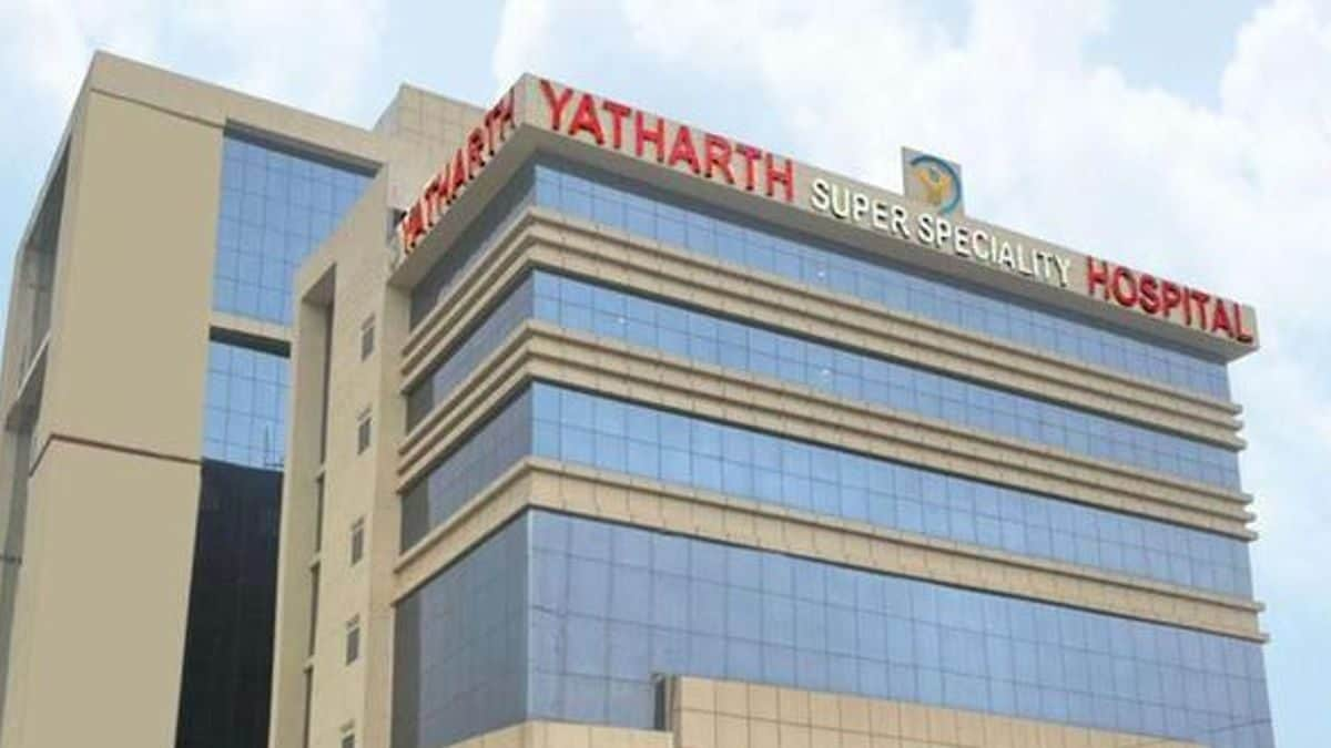 Yatharth Hospital Shares Make a Flat Debut On D-St; Lists At 2% Premium At Rs 306.10