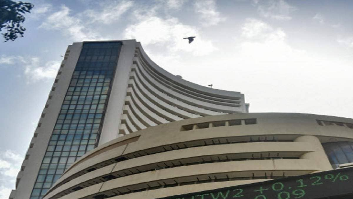 Stock Market Updates: Sensex Up 50 pts, Nifty Nears 19,600; MidCap Index Hits Record High