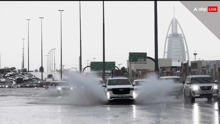 Heavy Rainfall Alert In Saudi UAE countries issues weather warnings braces for heavy rainfall