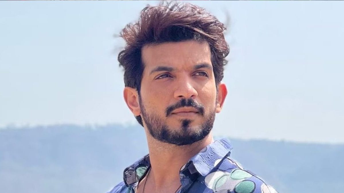 Arjun Bijlani Channels His Inner Singer To Entertain Pyaar Ka Pehla Adhyay Shivshakti Co-stars